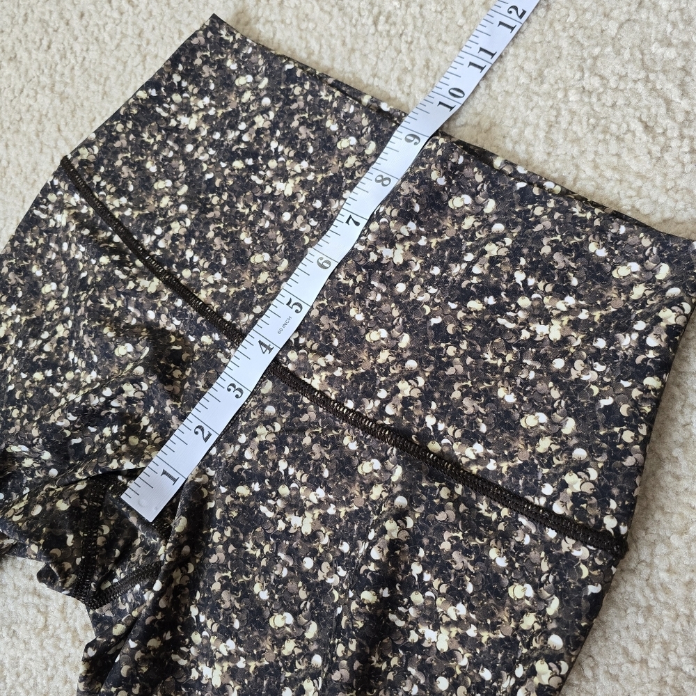 Lululemon 2014 Shine Tight (Roll Down) Shimmy Shimmer Multi Size 6 - Picture 10 of 13
